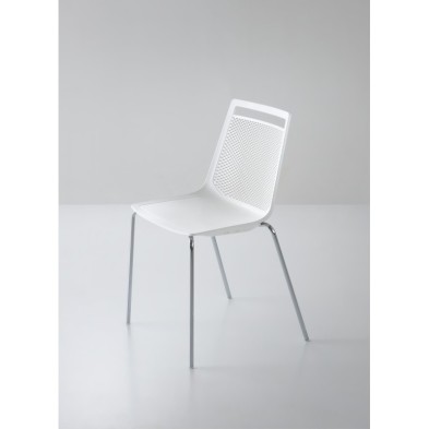 alt= Silla Akami NA